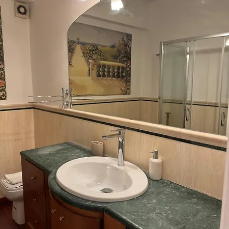 Vatican Bright Flat Apartment